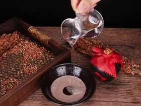 “弱反弹、强分化”趋势下中...